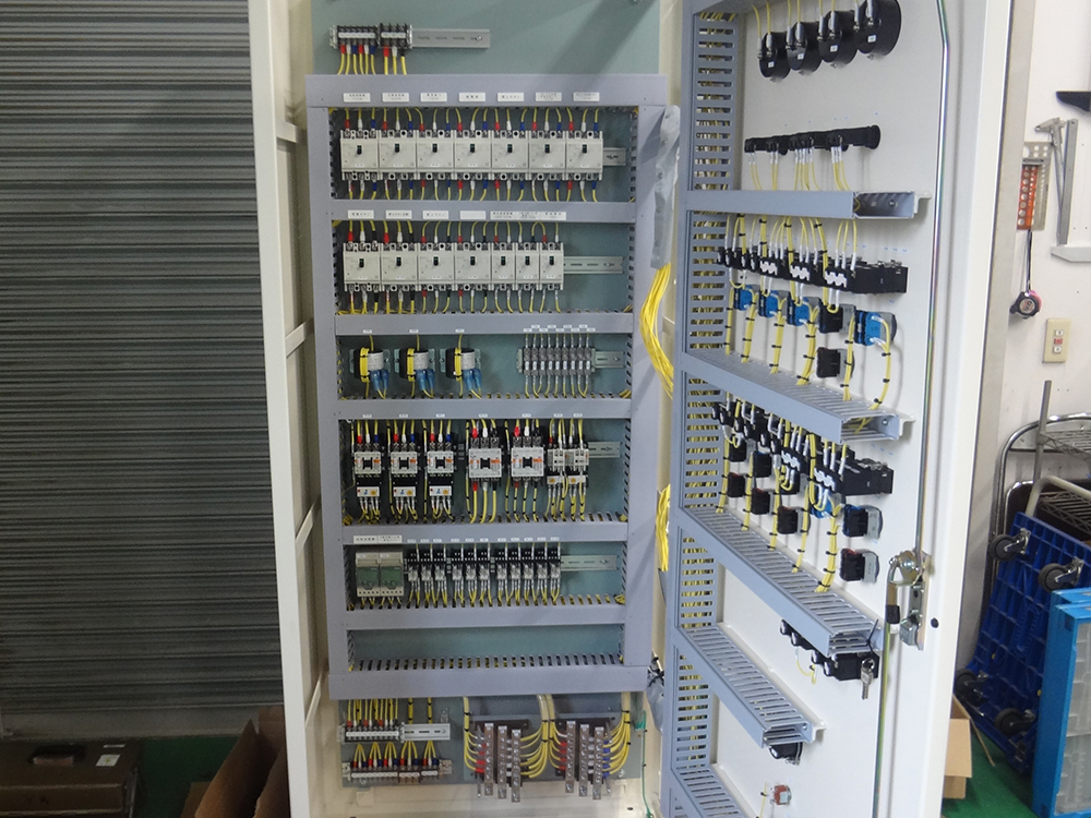 標準的なリレーシーケンス盤